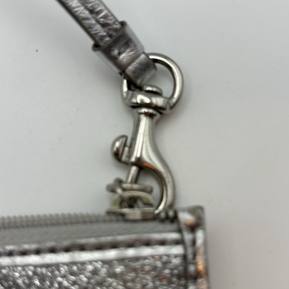 Coach Nolita 6 In Signature Silver Glitter Wristlet Purse Clutch Party - Picture 6 of 9
